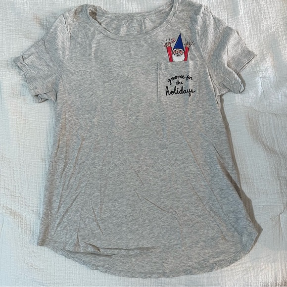 Gnome for the holidays tee - Picture 1 of 3